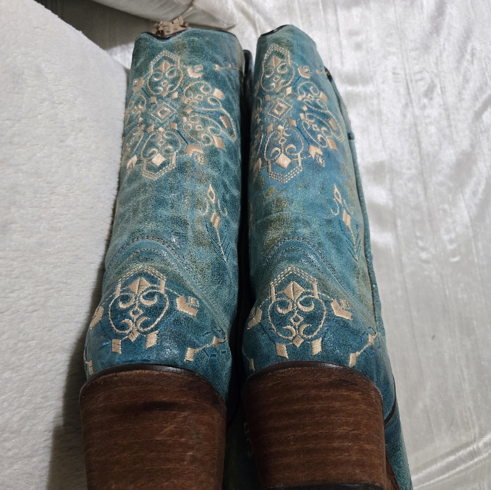 Circle G  Snip Toe Western Cowboy Boots Size 8 EUC!! Look Brand New!! - Picture 9 of 13